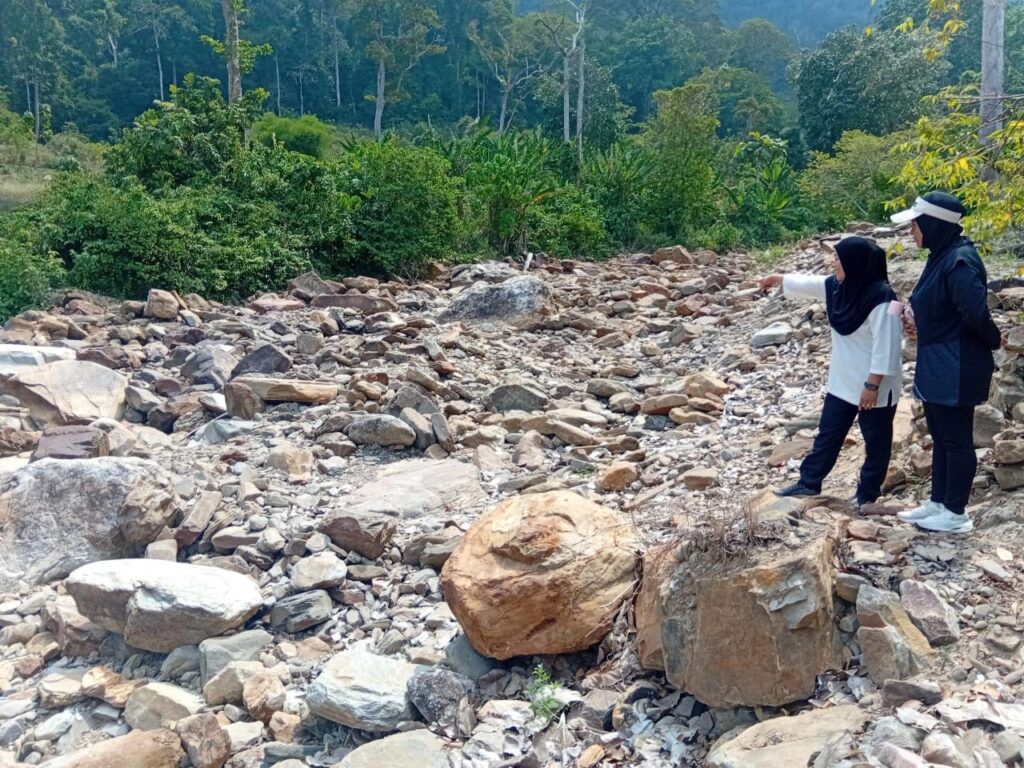 Cuaca panas: Kawasan rekreasi Yan, Merbok sepi