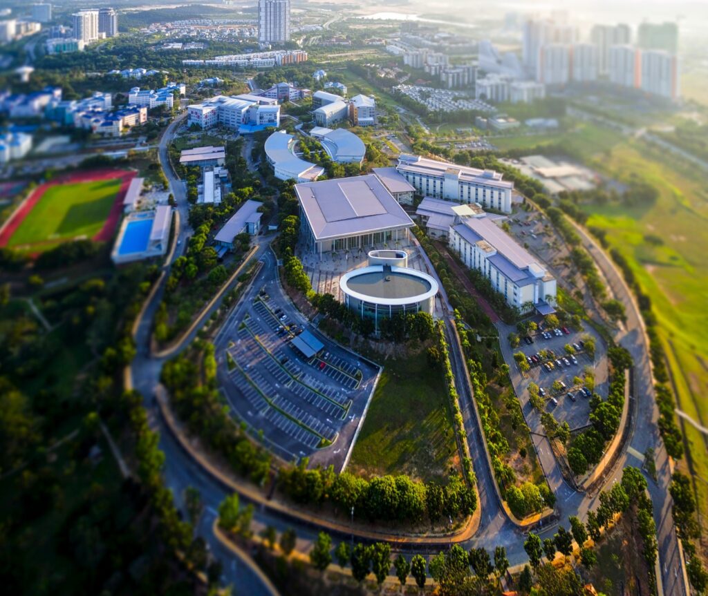 Universiti MMU tawar kursus masa depan AI, digital