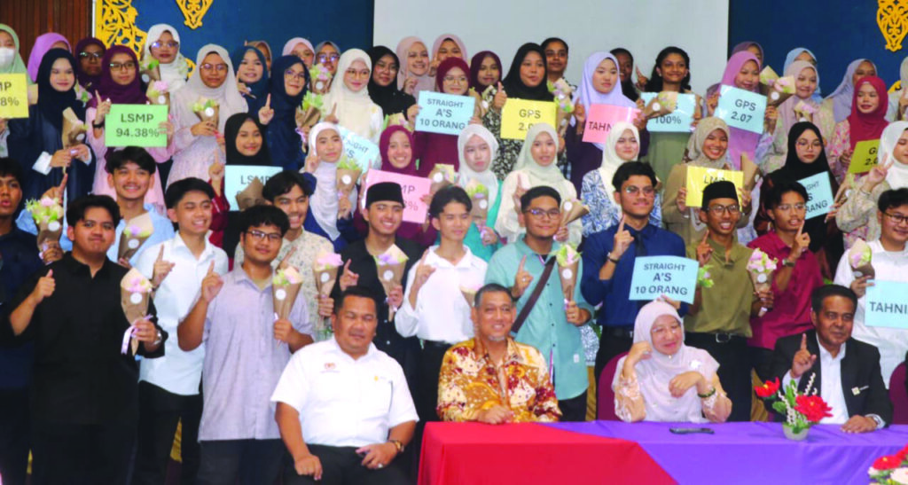 Komitmen guru, ibu bapa, pelajar bantu SMK Seri Tualang cemerlang SPM 2025