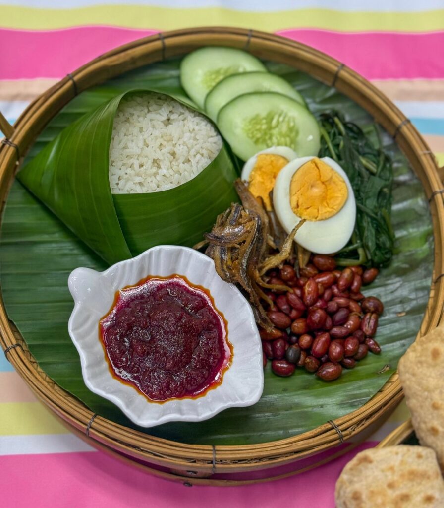 Nasi lemak bujang senang
