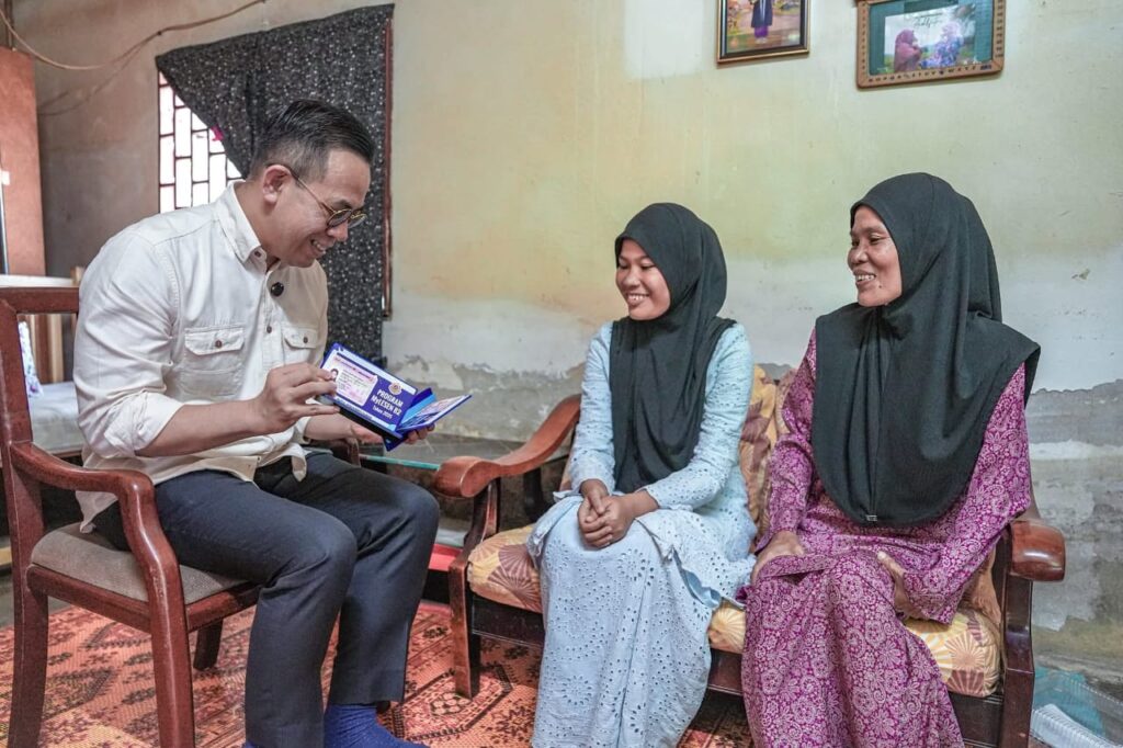 Steven Sim bangga kejayaan Amani dalam SPM walaupun berdepan kesusahan