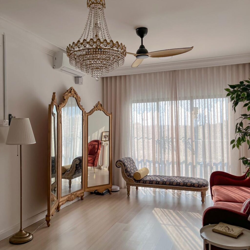 Hiasan gaya Parisian Chic  jadi pilihan Lily