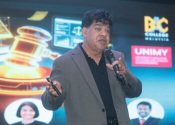 RAJA Singham semasa Forum AI & Undang-undang 2026 yang dianjurkan oleh Brickfields Asia College (BAC) di sini hari ini.