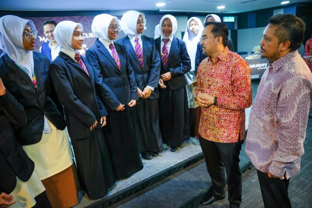 Pidato Piala Pengerusi Mara terima 102 penyertaan