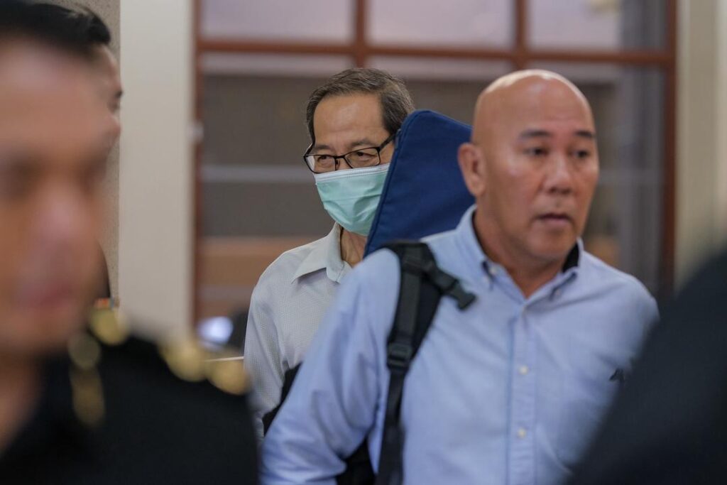 Bekas pengarah syarikat telekomunikasi didakwa kemuka pernyataan palsu