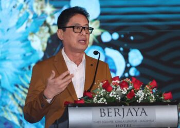 AZAM Baki ketika ditemui di Majlis Malam Anugerah Media SPRM yang berlangsung di Berjaya Times Square Hotel, hari ini.