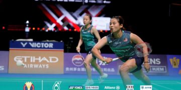 Ong Xin Yee-Carmen Ting berjaya mengheret juara dunia, Liu Sheng Shu-Tan Ning sehingga ke set penentuan pada suku akhir Piala Uber di Horsens, Denmark, hari ini. - Gambar Ihsan BAM