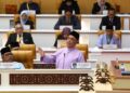 SAARANI Mohamad ketika Sidang Dewan Undangan Negeri (DUN) Perak di Bangunan Perak Darul Ridzuan, di Ipoh hari ini.