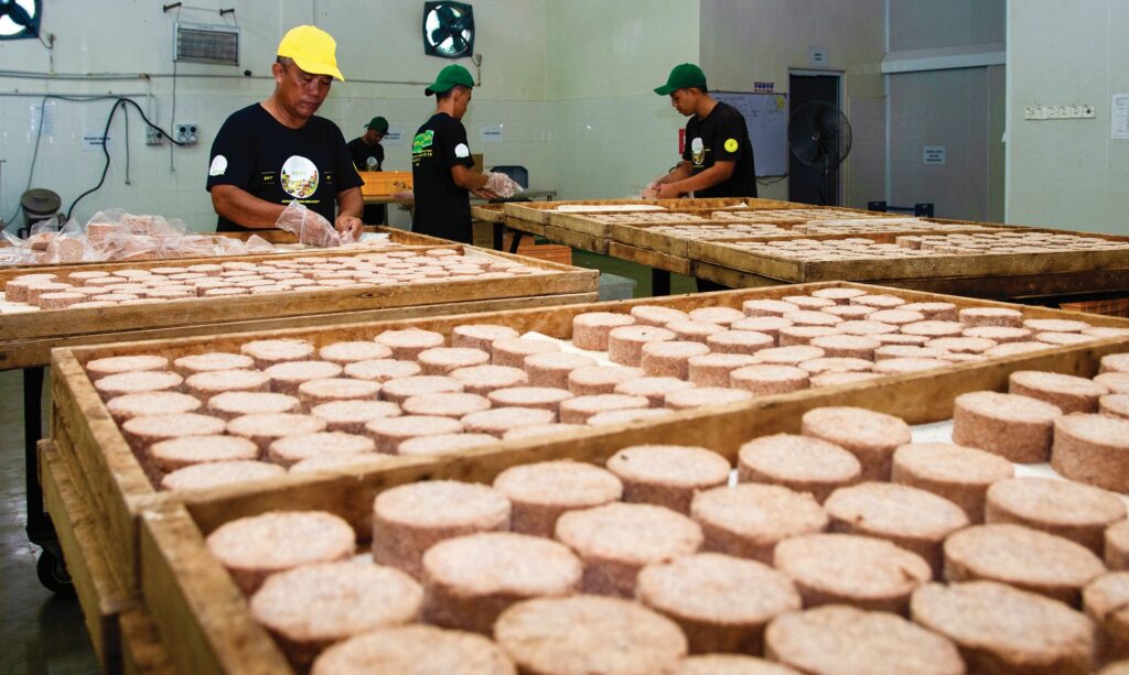 Memanjang cuti sakan, ada pihak tanggung beban