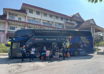 KLINIK pergigian bergerak disediakan untuk orang ramai khususnya golongan pekak untuk mendapatkan rawatan dalam Inclusivity Carnival 2.0.