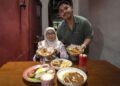 Belly diusahakan oleh pasangan ibu dan anak.