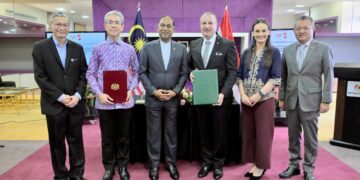 MoU dimeterai antara Malaysia dan Hungary memperkukuh kerjasama dalam bidang pendidikan tinggi dengan tawaran 40 biasiswa penuh setahun kepada pelajar tempatan.