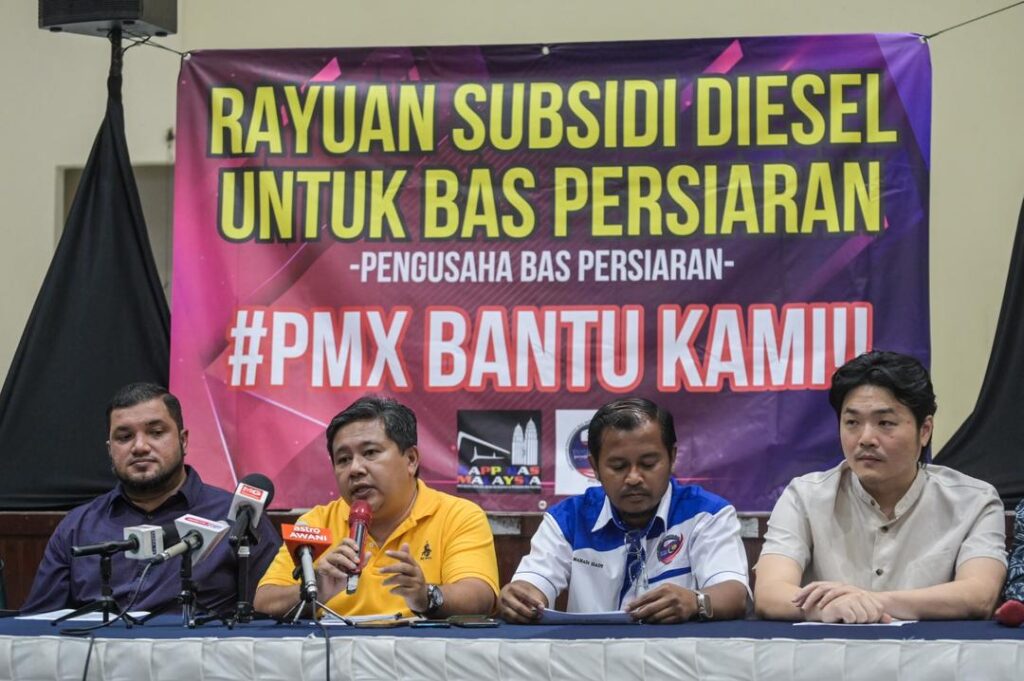 Pengusaha bas, van persiaran rayu subsidi diesel