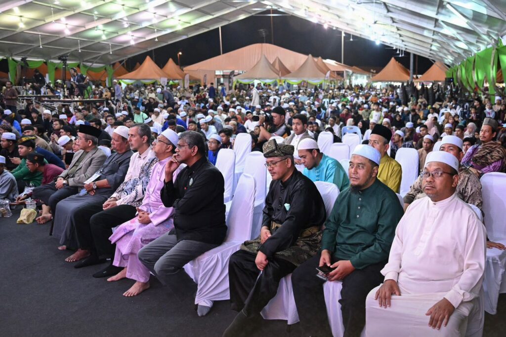 ‘Semua parti Melayu dijemput ke Himpunan Alam Melayu, terpulang dapat hadir atau sebaliknya’