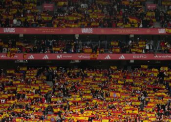 Polis wilayah Catalonia, Mossos d'Esquadra, mengesahkan siasatan telah dibuka susulan insiden terbabit yang disifatkan mencemarkan imej Sepanyol. - AFP