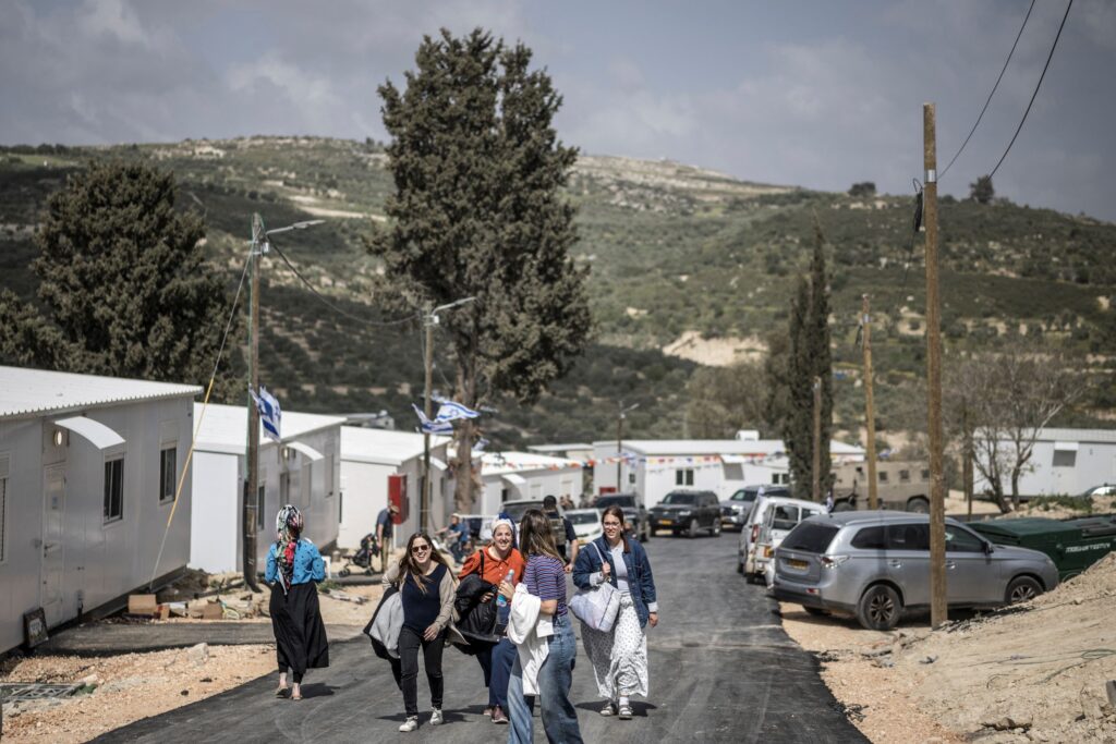 Israel buka semula penempatan haram Yahudi di Tebing Barat