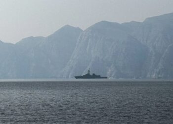 GAMBAR fail Selat Hormuz. - AFP