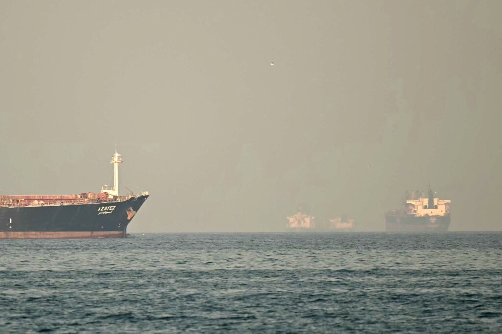 AS lancar gabungan antarabangsa Selat Hormuz