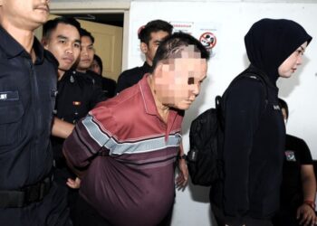 Suspek kes tembak mati tiga individu direman satu minggu selepas mendapat perintah di Mahkamah Majistret Kota Tinggi, Johor. UTUSAN/RAJA JAAFAR ALI
