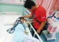 ZAINON Batin dari Kampung Gong Tok Nasek, Kuala Terengganu perlu menjalani pembedahan pintasan jantung membabitkan kos RM50,000.