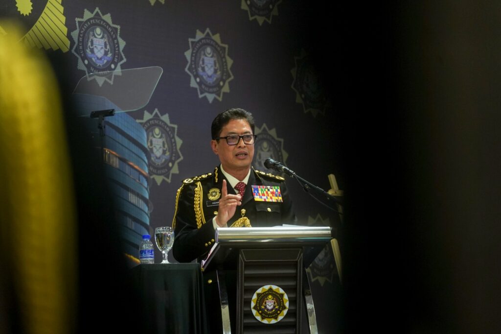 Jangan sabotaj Ketua Pesuruhjaya SPRM baharu