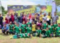 PARA pemain STB yang berjaya mempertahankan kejuaraan tiga tahun berturut-turut kejohanan bola sepak bawah 12 tahun Majlis Sukan Sekolah Negeri Perlis (MSSPs) 2026 bergambar bersama guru dan ahli keluarga di padang UiTM Arau, Perlis hari ini.-UTUSAN/ IZHAR SHAH HASSAN