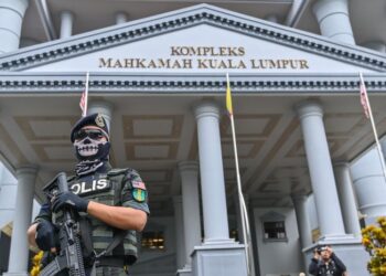 APABILA perkara yang dikatakan tidak bermoral itu dijadikan undang-undang dan dibuat secara sah, adakah ia cukup adil?