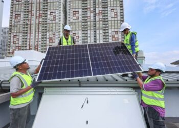 MALAYSIA perlu mempercepat peralihan kepada tenaga boleh diperbaharui seperti solar dan hidro bagi mengurangkan pencemaran serta meningkatkan daya tahan terhadap krisis masa hadapan.