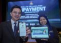 MASYARAKAT perlu meningkatkan ilmu pengetahuan berkaitan fintech dan sistem pembayaran patuh syariah agar urusan kewangan menjadi lebih selamat, telus dan diberkati.
