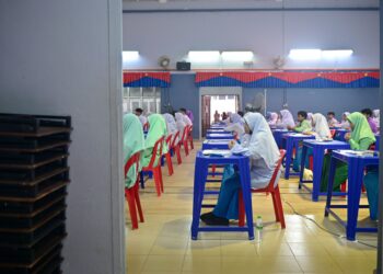 jIKA pengiktirafan lebih luas terhadap UEC mahu dipertimbangkan, ia mesti datang bersama syarat nasional yang tegas.