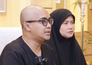 EZAD Lazim bersama Zeana Ramli ketika ditemui baru-baru ini.