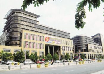 JABATAN  Kastam Diraja Malaysia (JKDM) diharap dapat memberi penjelasan yang telus dan adil berhubung isu bayar ganjaran demi menjaga kepercayaan orang awam terhadap institusi penguatkuasaan.