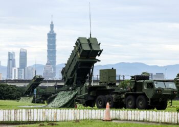 SISTEM peluru berpandu Patriot milik Tentera Udara ditempatkan di sebuah taman di Taipei, tahun lalu. - AFP