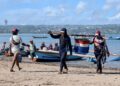 RATUSAN nelayan terpaksa menghentikan menangkap ikan kerana lonjakan harga bahan api. - AFP
