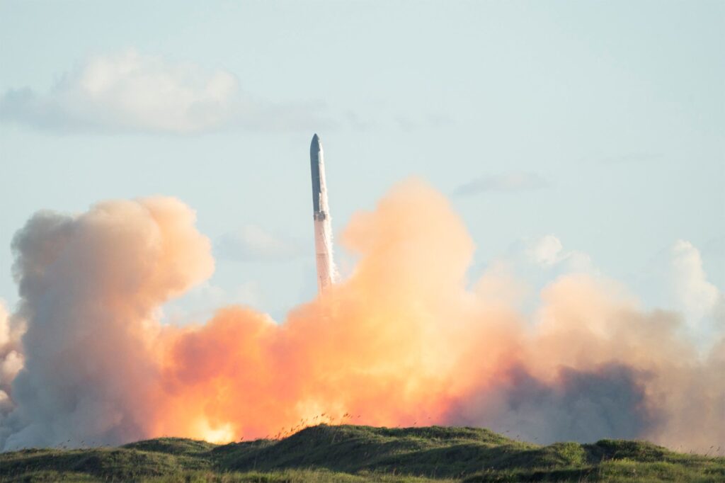 Pemilik rumah di Texas saman SpaceX