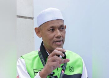 ANUAR AHMAD