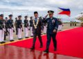 ANWAR Ibrahim tiba di Cebu, Filipina tengah hari tadi bagi menghadiri Sidang Kemuncak ASEAN ke-48.