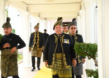 ABU Bakar Hamzah bersempena Ulang Tahun Keputeraan Raja Perlis Ke-83 di Istana Arau, Perlis hari ini.-UTUSAN