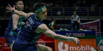 AARON Chia-Soh Wooi Yik ketika menentang aksi pasangan Singapura, Singapura, Wesley Koh-Kubo Junsuke pada Kejohanan Badminton Malaysia Masters 2026, di Unifi Arena, Bukit Jalil. - UTUSAN/MUHAMAD IQBAL ROSLI