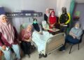 NURFITRI Mokhtar (tengah) masih menerima rawatan di HSAH akibat dibelasah suaminya lebih dua minggu lalu di Sungai Petani.