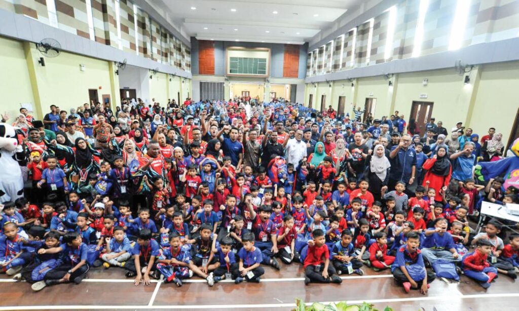 200 kanak-kanak berkhatan dalam ‘Sunathon’