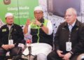 ZULKIFLI Hasan dalam sidang akhbar di Pejabat Operasi Tabung Haji Mekah, semalam.