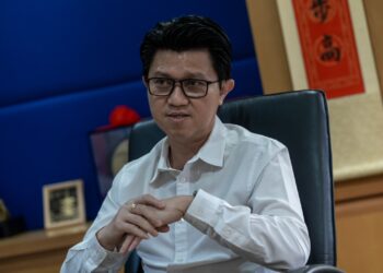 CHONG SIN WOON