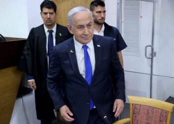 NETANYAHU hadir mahkamah untuk perbicaraan rasuah. - AFP