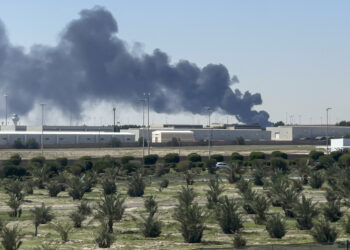 IRAN mengaku menyerang pangkalan tentera AS di Kuwait sebagai tindakan balas terhadap serangan AS di negaranya. - AFP