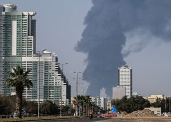GAMBAR fail serangan kemudahan minyak di Fujairah pada Mac lalu. - AFP