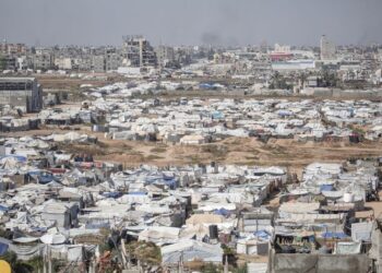 ISRAEL sedang memperluaskan penguasaan wilayah di Gaza daripada kira-kira 52 peratus kepada hampir 63 peratus sejak gencatan senjata 10 Oktober lalu.