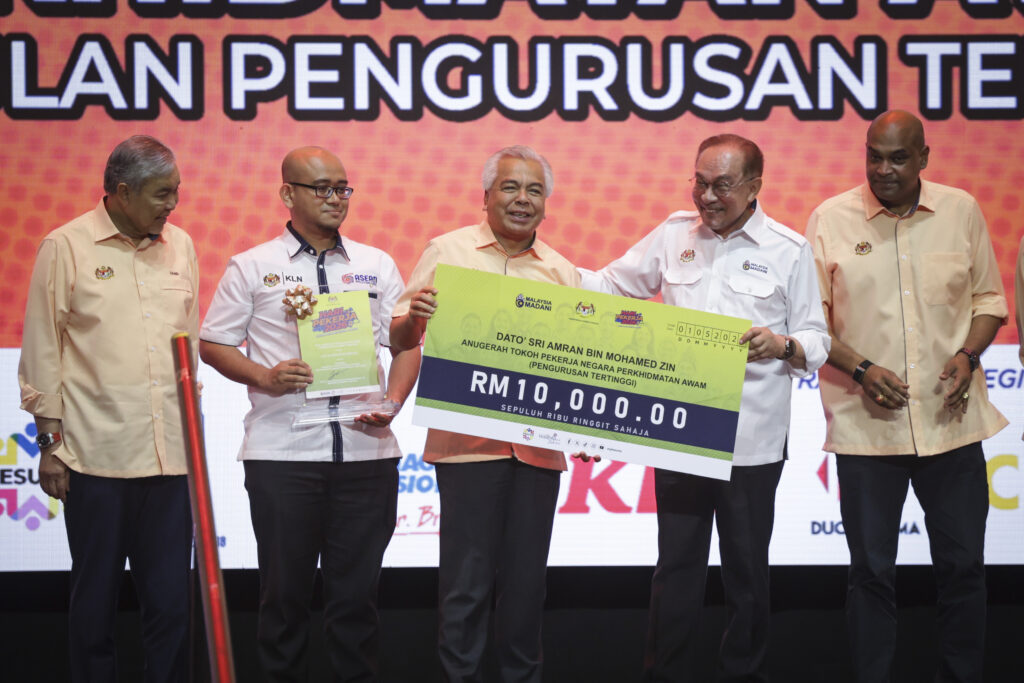 Tempoh dua minggu kemuka laporan
