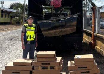 PERANTI internet yang dirampas Pasukan Gerakan Am (PGA) dalam serbuan pangkalan haram Tualang, Pengkalan Kubor, Tumpat, Kelantan.
