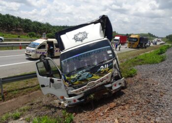 SEORANG foreman yang sedang menukar tayar sebuah treler yang pancit maut dilanggar di kilometer 119.5 Lebuhraya Pantai Timur arah Kuala Lumpur di Temerloh, Pahang.
